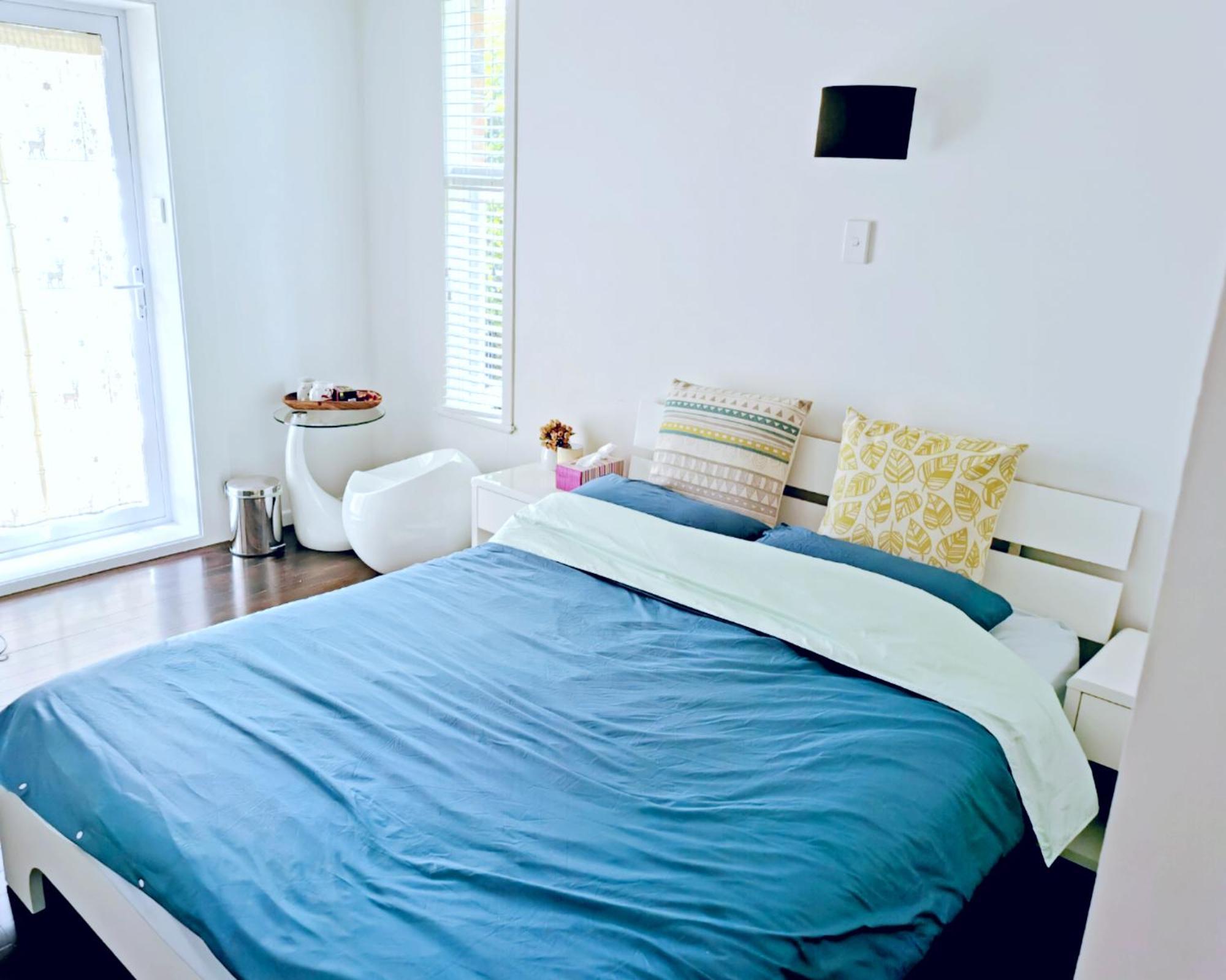 Separate Entry Guest Room With Private Bathroom In Forrest Hill 오클랜드 외부 사진